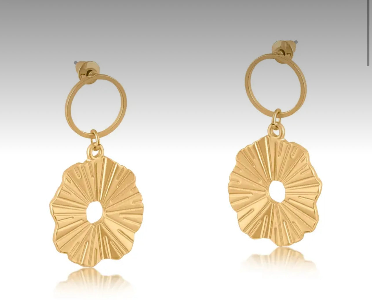 Julia Gynko Leaf Drop Earrings