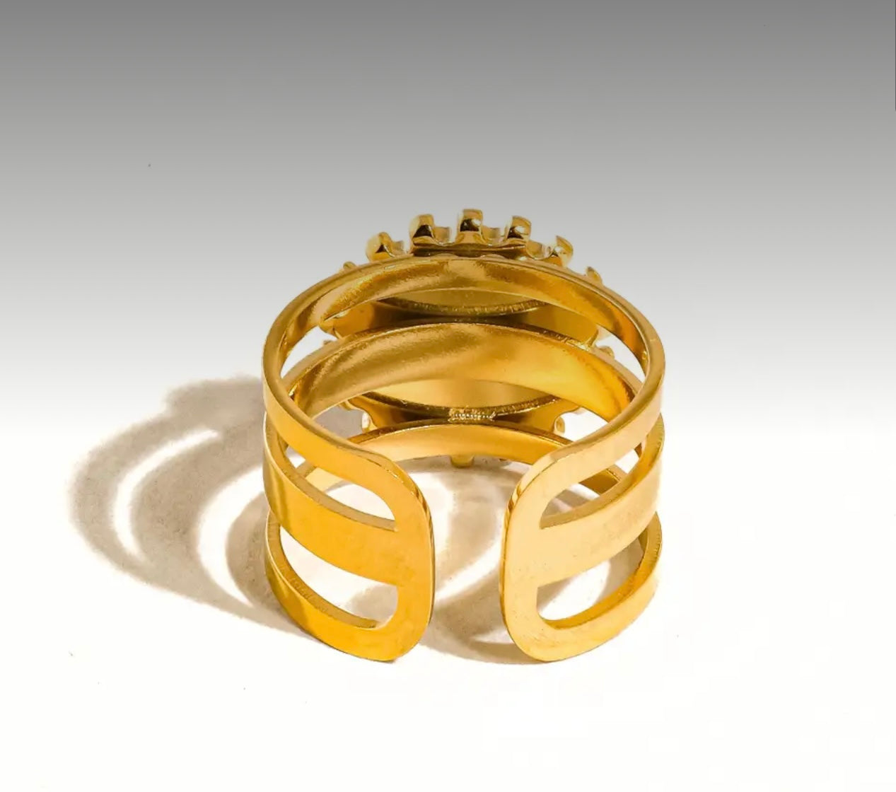 New
Evelyn 18K Non-Tarnish Green
Gemstone Ring