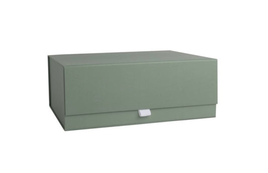 Deep Green Magnetic
Gift Box with Ribbon Tab