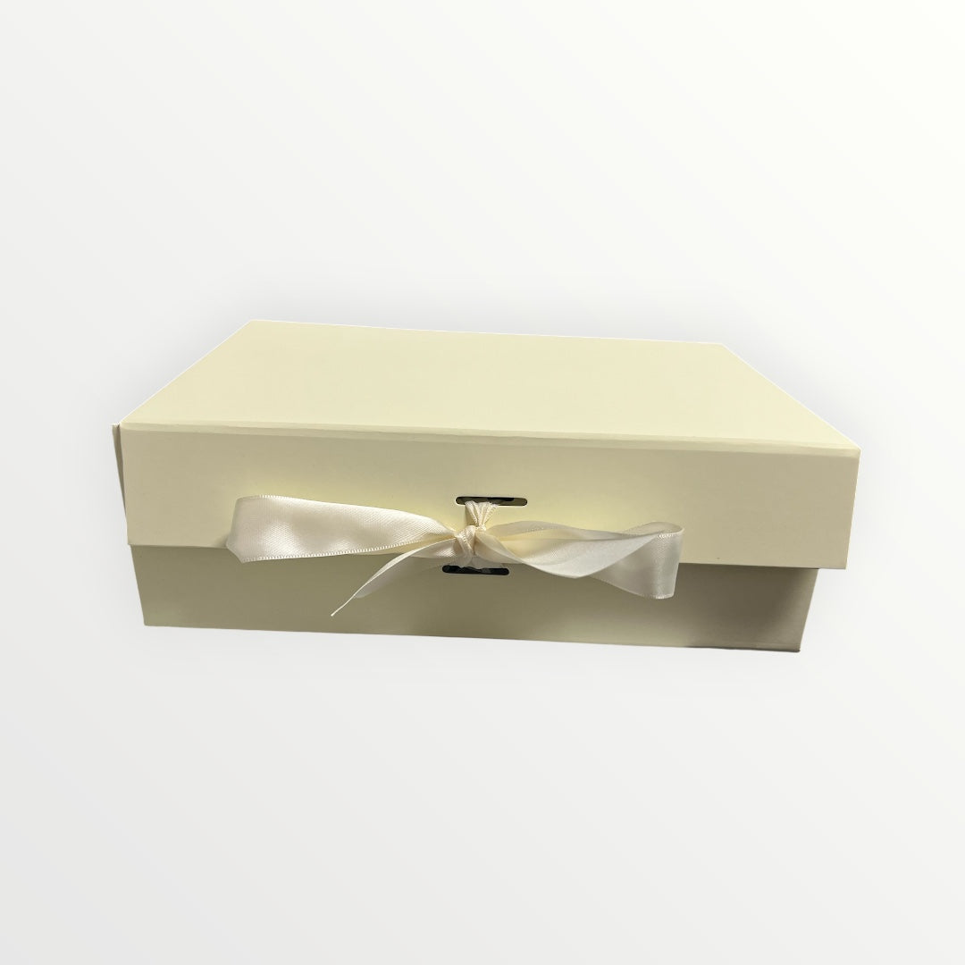 Personalised Heart Cups Gift Set.