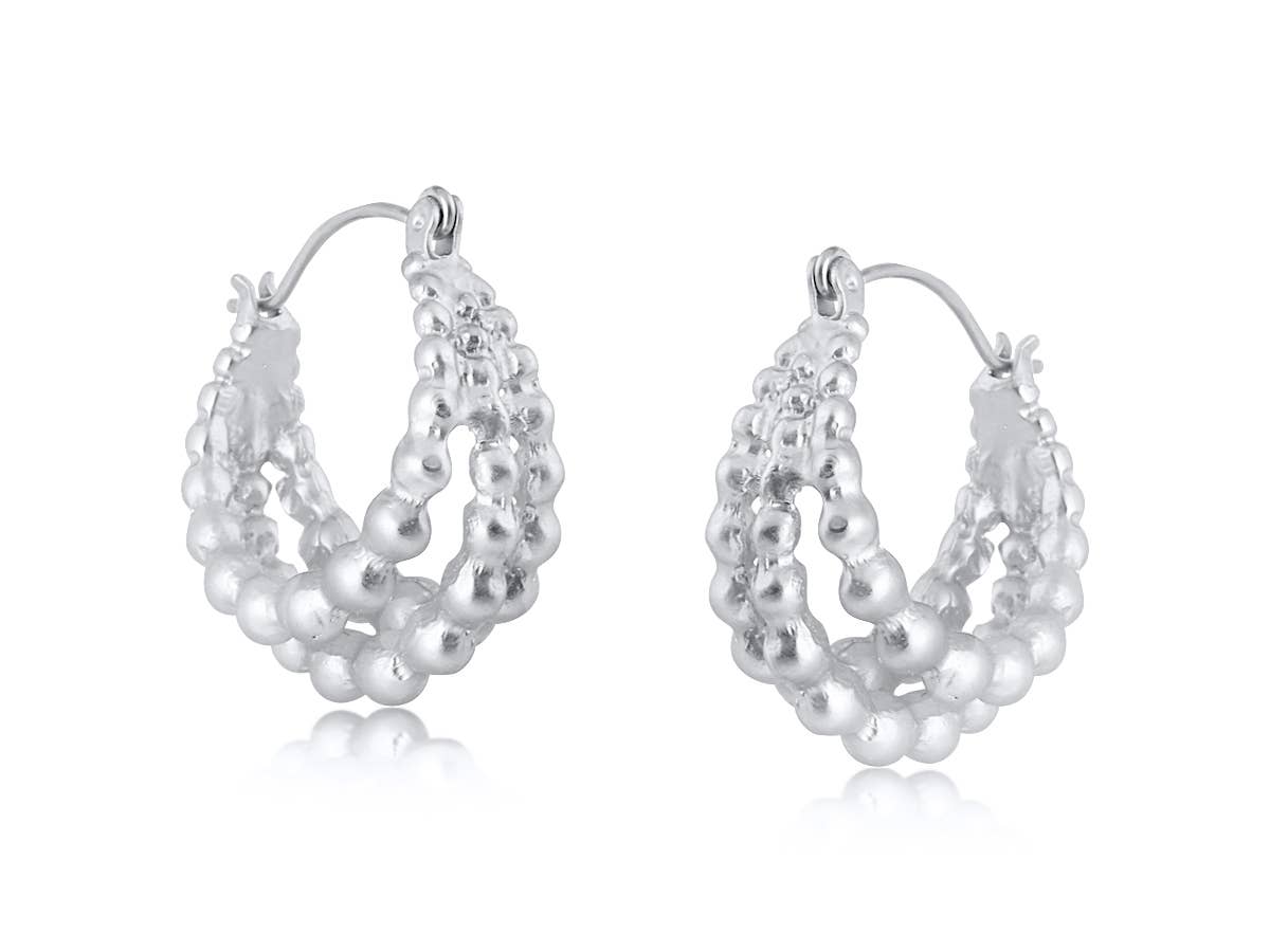 Selma Delicate Hoop Earrings: GOLD