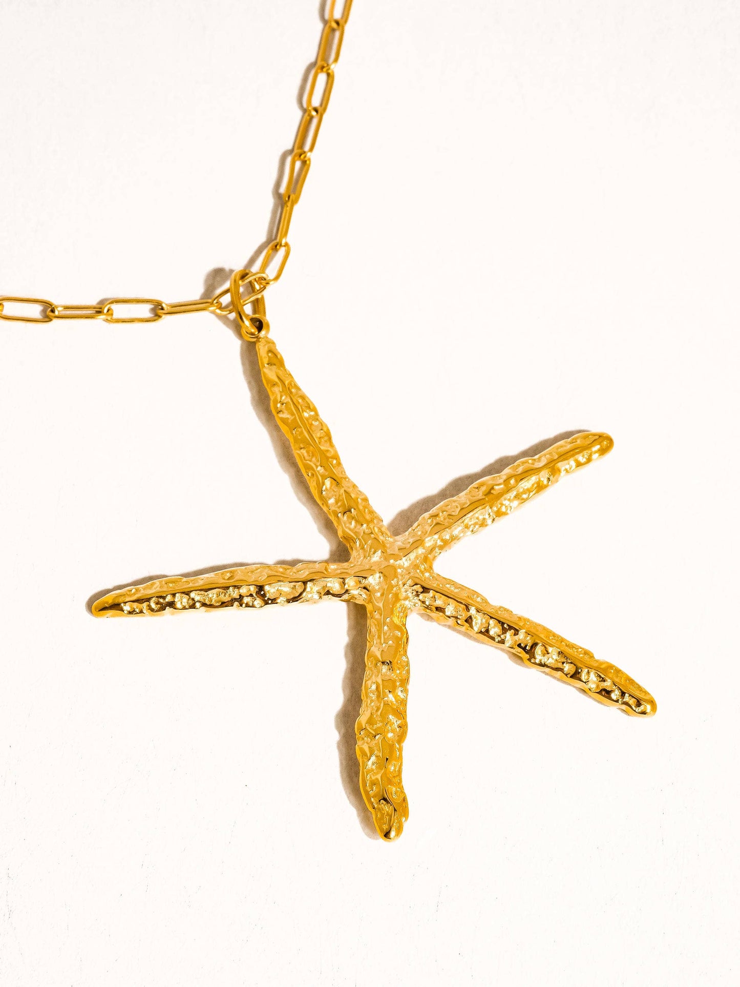 Suki 18K Gold Non-Tarnish Statement Star Necklace: Yellow Gold